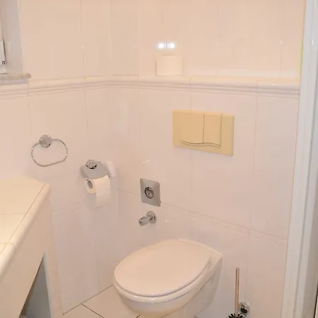 Fischerhafen 14 * Karlshagen